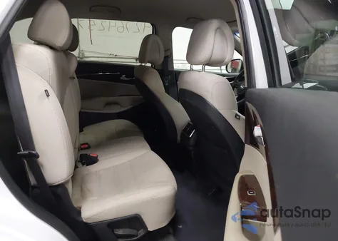 2016 Kia Sorento 2.4L Lx from USA, damaged, VIN 5XYPGDA3XGG093141